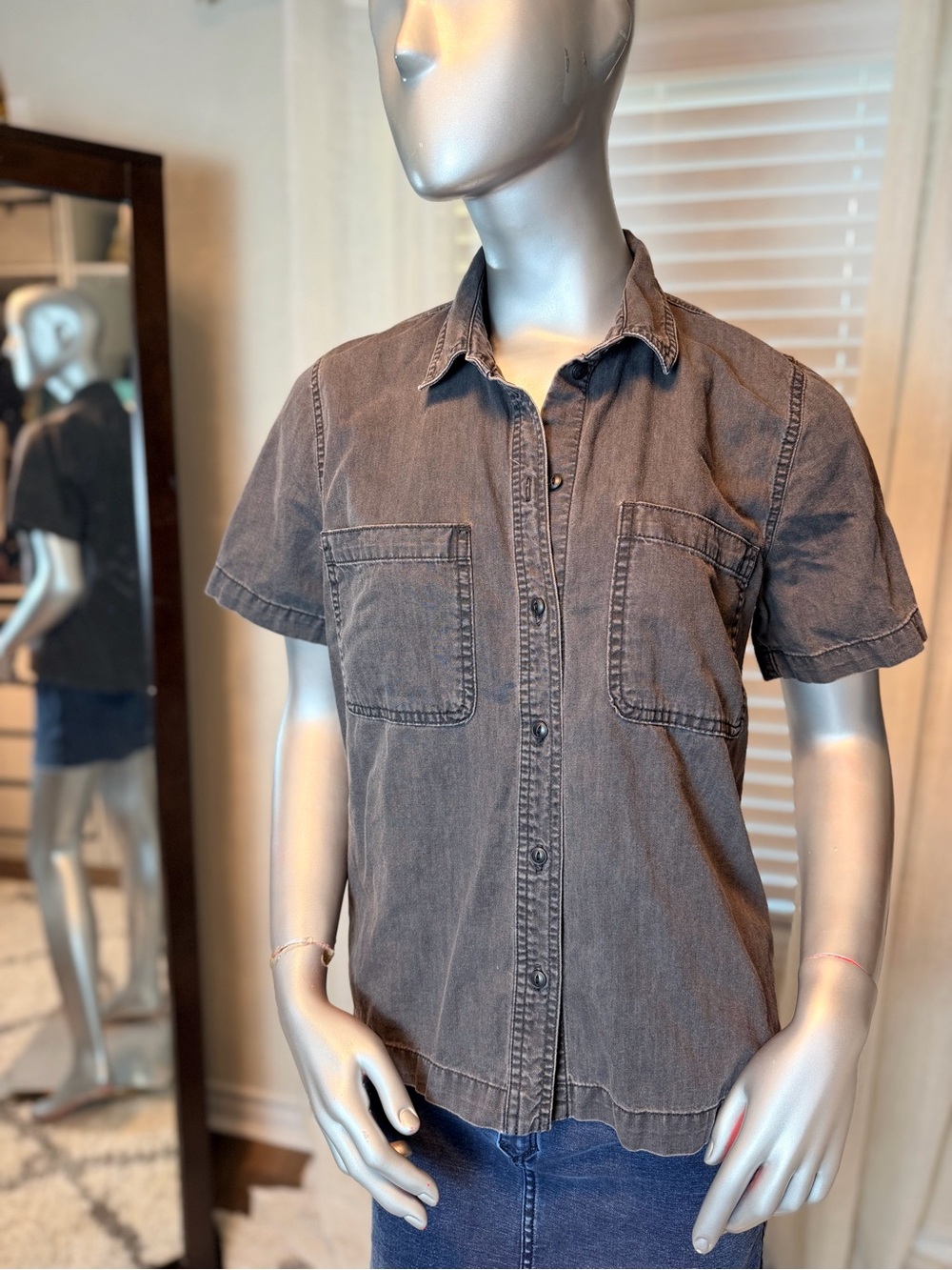 Madewell Cotton Denim Chambray Button Up Shirt Medium Gray Washed Short Sleeve